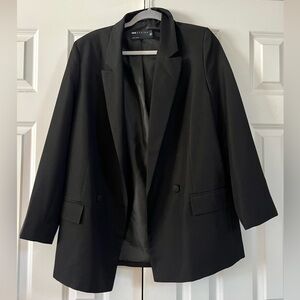 Women’s Black Oversized Blazer